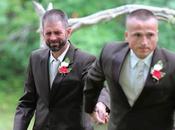 Quien lleva novia, padre adoptivo biológico?