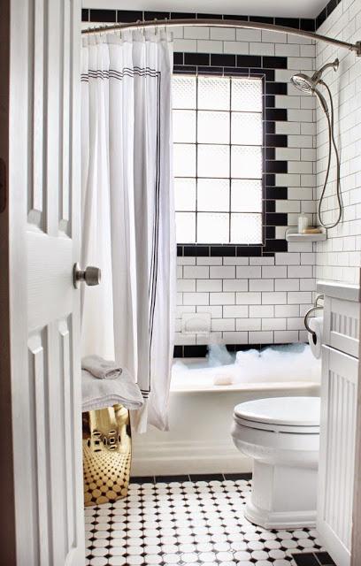 Baños en Black & White, con un toque dorado - Paperblog