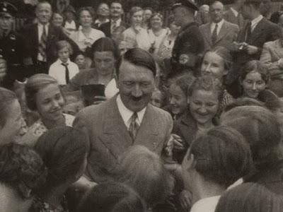 Secretarias Famosas IV: Traudl Junge