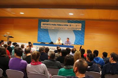 El fútbol sala de Pontevedra amenaza con huelga ante la subida de la Mutualidad