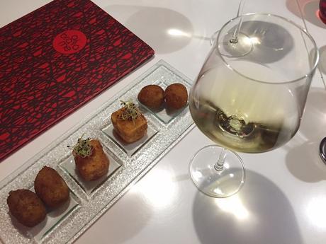 restaurante abrassame croquetas