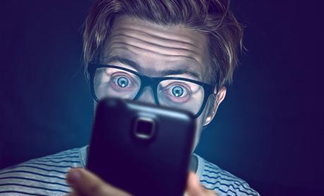 ¿Internet nos une o nos separa?