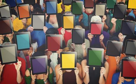 ¿Internet nos une o nos separa?