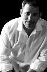 UN MILLÓN DE GOTAS - VÍCTOR DEL ÁRBOL