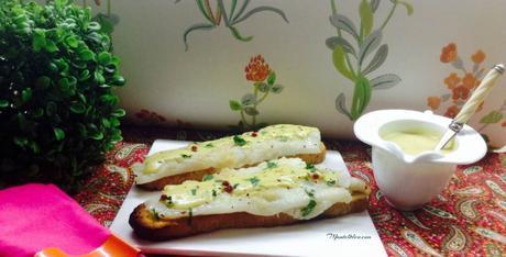 Tosta de lenguado con salsa suprema