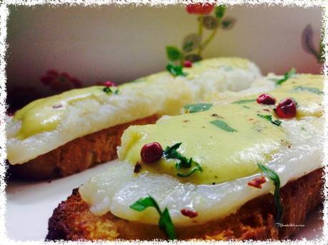Tosta de lenguado con salsa suprema Tosta de lenguado con salsa suprema 1