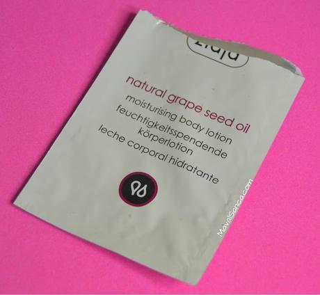 Proyecto: Una Muestra al Día // Project: A Sample Per Day - ETUDE HOUSE, The Face Shop, GARNIER, Signature, Skin Food, Ziaja.