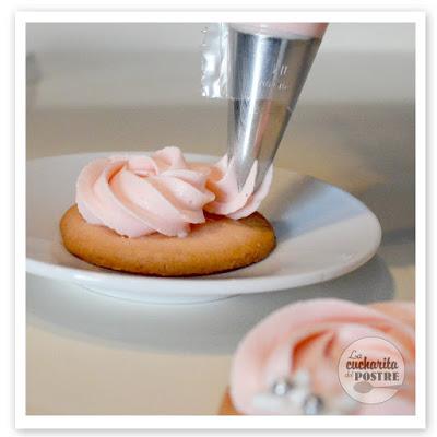 GALLETAS DE ROSAS / ROSE COOKIES