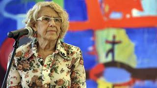 LA SEÑORA CARMENA Y EL GALLINERO NACIONAL