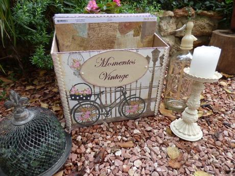 Papeles de scrap en una cajonera