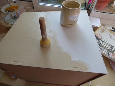 Papeles de scrap en una cajonera