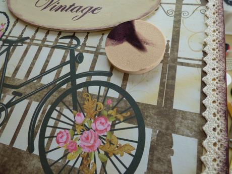 Papeles de scrap en una cajonera