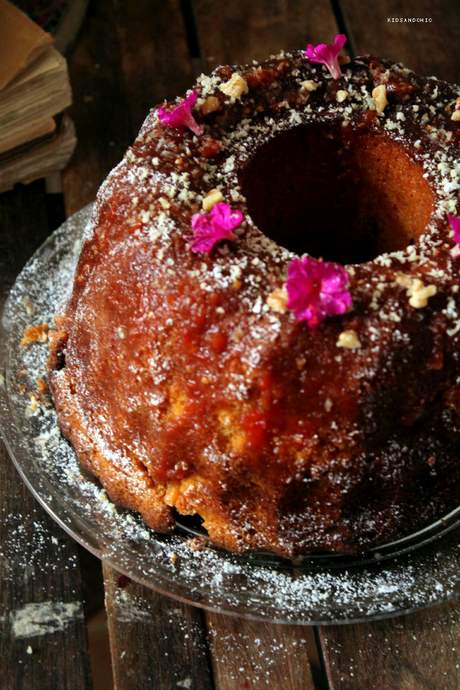 Bundt cake de requesón ,nueces de california y tomate cherry  #MenusconCorazón