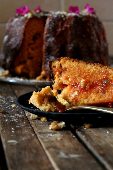 Bundt cake de requesón ,nueces de california y tomate cherry  #MenusconCorazón