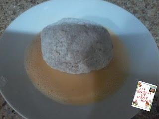 HUEVOS ENVUELTOS EN CARNE PICADA