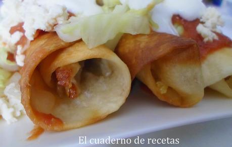 Flautas de Pollo o Tacos Dorados