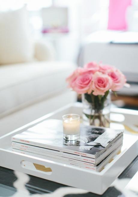 El mostaza, el color de temporada Pink details decoration