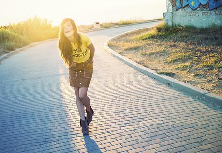 BE BOHOW. FALDA DE ANTE