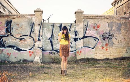BE BOHOW. FALDA DE ANTE