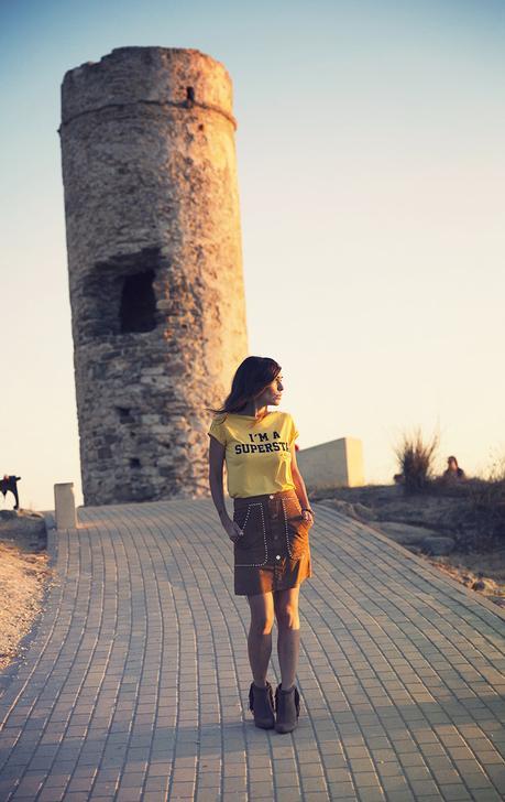 BE BOHOW. FALDA DE ANTE