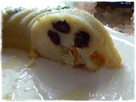 Pastel Pan y frutas al microondas