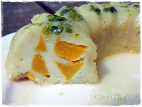 Pastel Pan y frutas al microondas