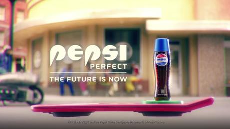 Pepsi lanza una edición especial con la botella de “Regreso al futuro”