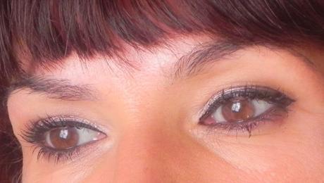 Romántico (look y manicura)