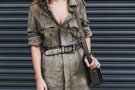 Ralph_Lauren_Spring_Summer-2016-Trench_Dress-Suede-Dress-Aquazurra-Shoes-Saint_Laurent_Bag-NYFW-New_York_Fashion_Week-34