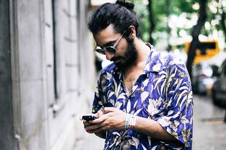 Glamour_Narcotico_Shirt_Vintage_Zara_Troussers-Mouet-Sunglasses-Camper-Shoes-Summer-Menswear-Spain-Fashion-Blogger (3)