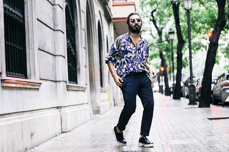 Glamour_Narcotico_Shirt_Vintage_Zara_Troussers-Mouet-Sunglasses-Camper-Shoes-Summer-Menswear-Spain-Fashion-Blogger (10)