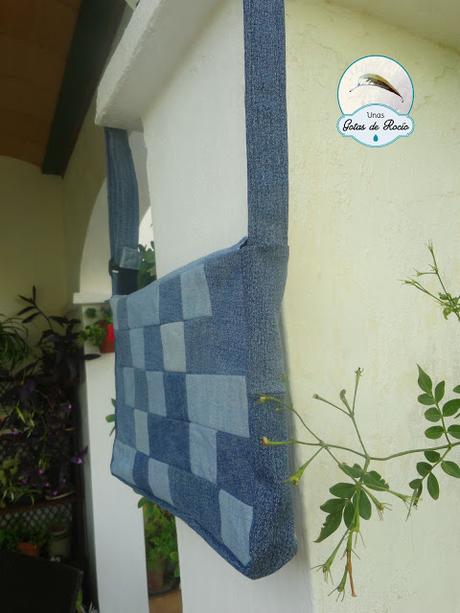Bolso vaquero de retales.
