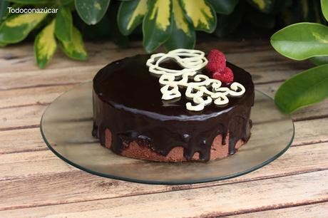TARTA DE CHOCOLATE Y FRAMBUESAS
