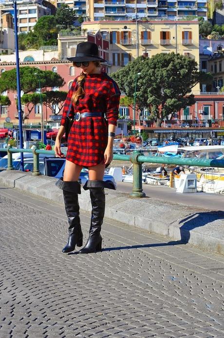 Mundo blogger: Tartán rojo y negro