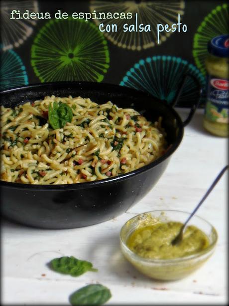 FIDEUA DE ESPINACAS CON SALSA PESTO