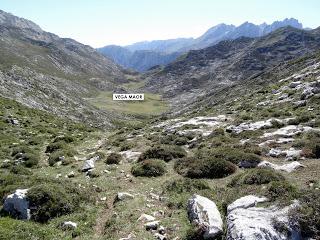Recorriendo las majadas de Onís del Cornión