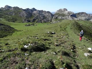 Recorriendo las majadas de Onís del Cornión