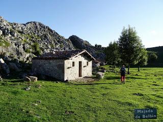 Recorriendo las majadas de Onís del Cornión