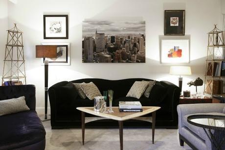 En un salón de aires clásicos