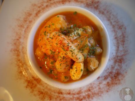 Garbanzos con langostinos