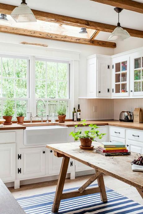 Deco: Cocinas nórdicas con detalles de madera rústica