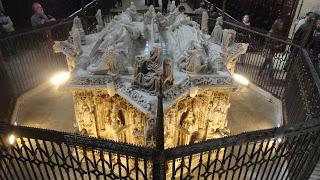 UNA VISITA A BURGOSCatedral de día y de nocheMoisés Cayet...