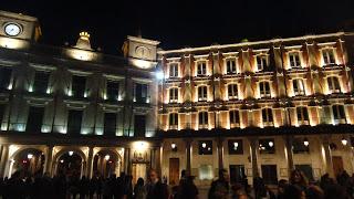 UNA VISITA A BURGOSCatedral de día y de nocheMoisés Cayet...