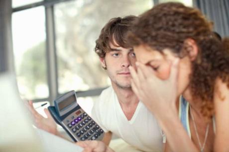 Hablar de dinero en familia: ¿buena o mala idea?