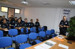 La Policía Local de Almadén se pone al día en el Código Penal y la nueva ley de Seguridad Ciudadana