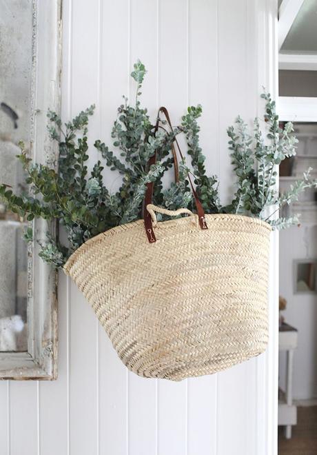 Ramas de eucalipto: Ideas para dar ese toque natural y acogedor en tu hogar. Ramas de eucalipto: Ideas para dar ese toque natural y acogedor en tu hogar.