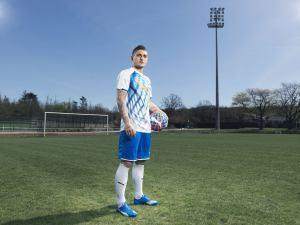 Verratti Wears the New evoSPEED SL_5