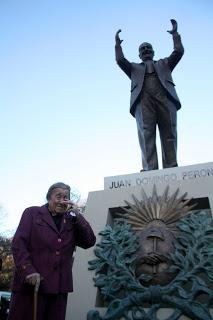 Perón ya tiene monumento y plaza