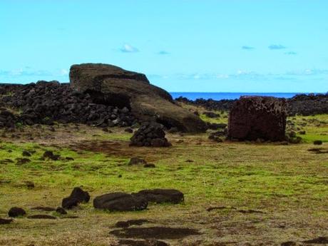 La destrucción de los moai. Rapa Nui