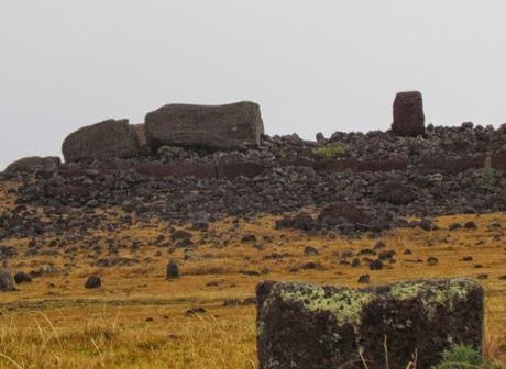 La destrucción de los moai. Rapa Nui